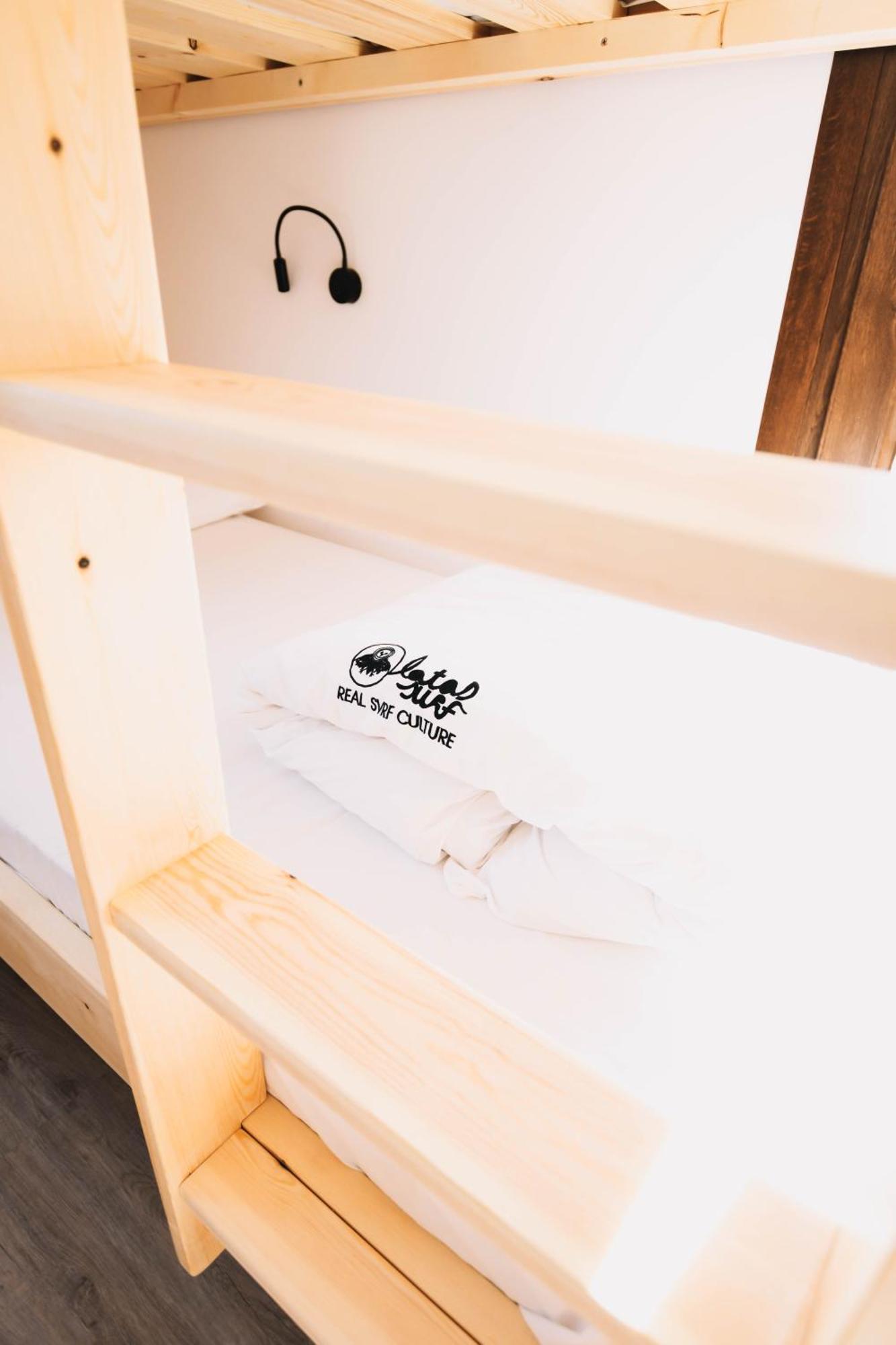 بيت شباب Latas Surf House سومو المظهر الخارجي الصورة